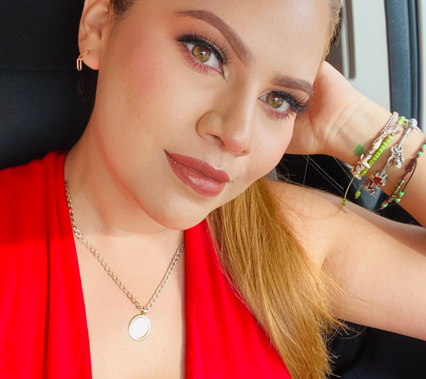 <em>Fernanda M.</em>